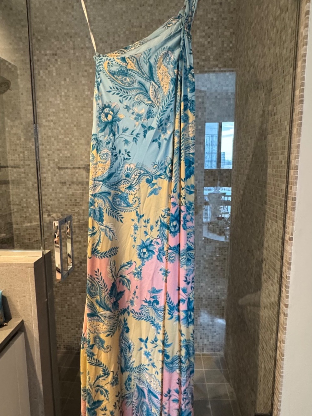 Hemant & Nandita One Shoulder Dress - Picture 5 of 9